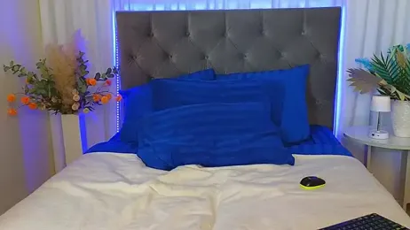 Ariana_Petite — stripchatでウェブカムモデルオンライン