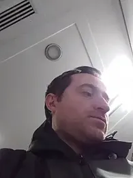 openlegsforyou — Stripchat stream photo (Feb 2026)