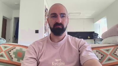 v1c70r1985 — cam4でウェブカムモデルオンライン