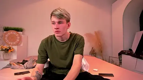 Volan_Starts — Stripchat stream photo (Feb 2026)