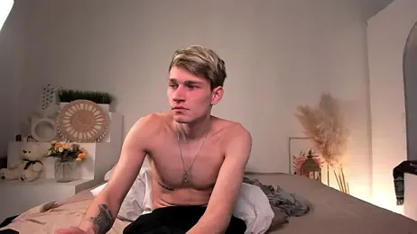 Volan_Starts — Stripchat stream photo (Feb 2026)