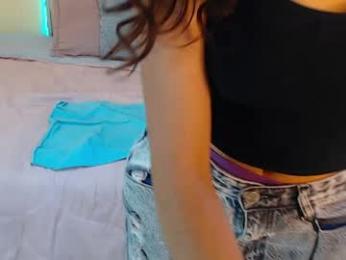 lubli_thodez — Chaturbate stream photo (Apr 2026)