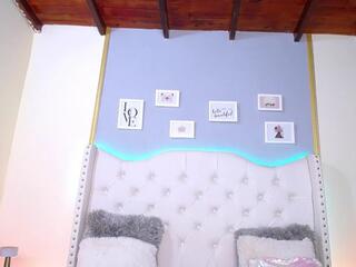 Dante Ferrara — flirt4freeでウェブカムモデルオンライン