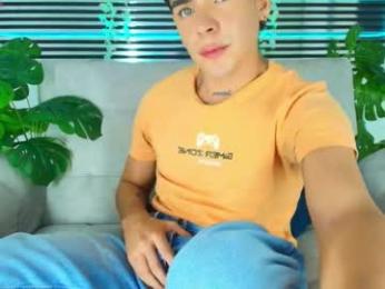camilo_xcam — Chaturbate stream photo (Apr 2026)