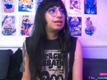 snowblack_ — Chaturbate stream photo (Apr 2026)