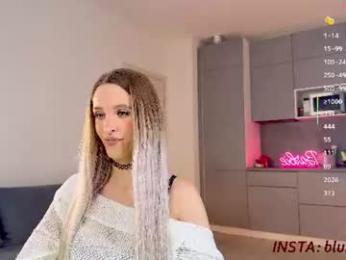 blush_mikki — chaturbate
