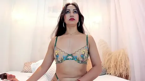 adhitii — stripchatでウェブカムモデルオンライン