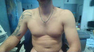 sexyromeboy — Cam4 stream photo (May 2026)