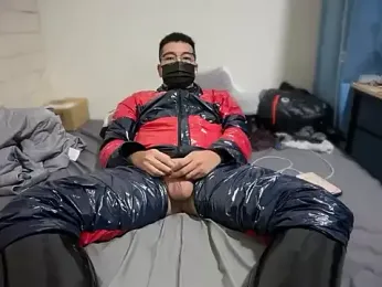 gary0213 — Stripchat stream photo (Sep 2026)