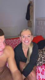 Blonde_barbie — Cam4 profile photo