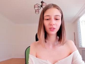 _prada__ — Chaturbate stream photo (Mar 2023)