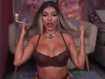 bella_blonda — Chaturbate stream photo (Aug 2026)