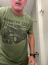 Bronco9602 — Stripchat stream photo (Aug 2026)