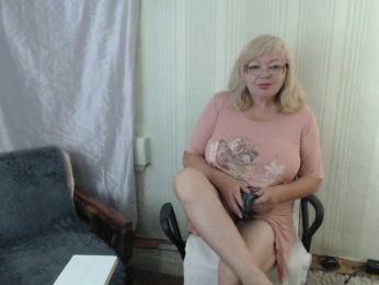 EvelynLoveShy — bongacams