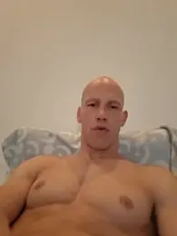 zsola01 — Stripchat stream photo (Sep 2026)