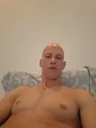 zsola01 — Stripchat stream photo (Sep 2026)
