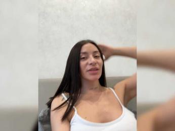 LunaDesire — bongacamsでウェブカムモデルオンライン