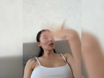 LunaDesire — bongacamsでウェブカムモデルオンライン