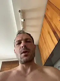 Adventurehotman — Stripchat stream photo (Jun 2026)
