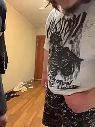 desiredude9 — stripchatでウェブカムモデルオンライン