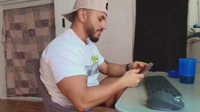 supermanboyxxl — Cam4 stream photo (Sep 2026)
