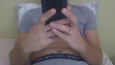 toyboy1993v — cam4でウェブカムモデルオンライン