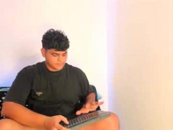 nicol_and_thiago_212 — chaturbateでウェブカムモデルオンライン