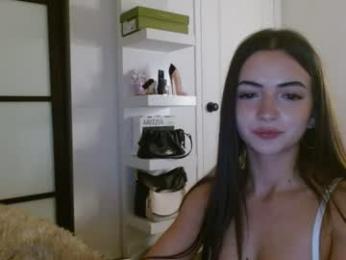 chelseagisele — chaturbateでウェブカムモデルオンライン