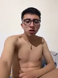 CamiRojas_boy — Stripchat stream photo (Apr 2026)