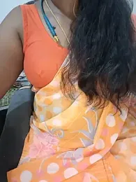 Tamil-hotwife — Stripchat stream photo (Sep 2026)