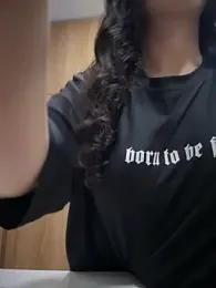 bella_parisi — Stripchat stream photo (Mar 2026)