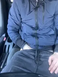 bmwe71 — Stripchat stream photo (Feb 2026)