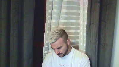 valmontbb — Cam4 stream photo (Sep 2026)