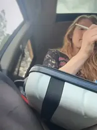 GoldenFlameGoddess — Stripchat stream photo (Apr 2026)