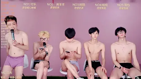 w-lucky02 — Stripchat stream photo (Apr 2026)