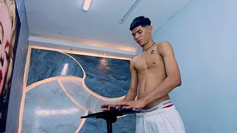 sex_boy33_ — Stripchat stream photo (Aug 2026)