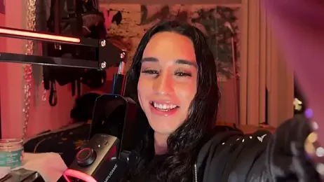 xoFrankie — stripchatでウェブカムモデルオンライン