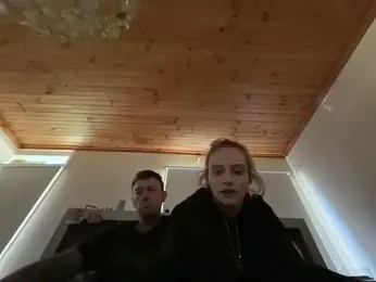 MDeez11 — Stripchat stream photo (May 2026)