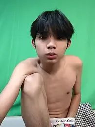 -OvO- — Stripchat stream photo (Apr 2026)