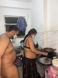 Savita_Desai_BDSM_couple — Stripchat stream photo (Apr 2026)