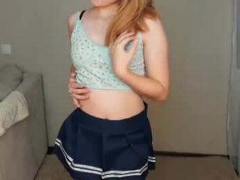 crystal_frost — Chaturbate stream photo (Apr 2026)