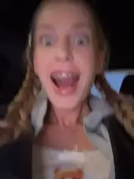 kira_mia — Stripchat stream photo (Mar 2026)