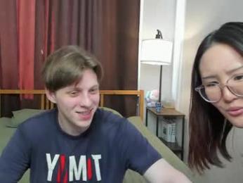 blossomandbee — chaturbateでウェブカムモデルオンライン