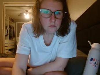 camforfunmoment — Chaturbate stream photo (Feb 2026)
