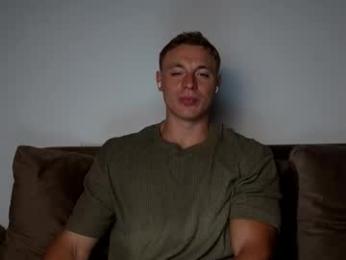 o_r_b_i_t — chaturbateでウェブカムモデルオンライン