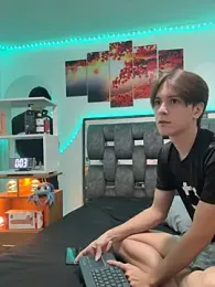 Alex_and_Fabian — stripchatでウェブカムモデルオンライン