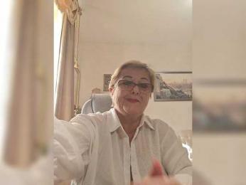 KarinkaSweet — Bongacams stream photo (Jun 2026)