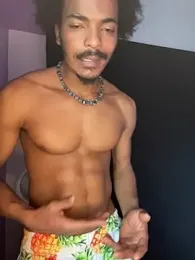 TRILLAHUNG — Stripchat stream photo (Mar 2026)