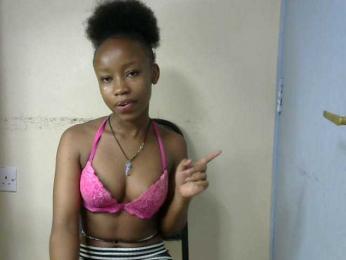AuroraBarbie — bongacams