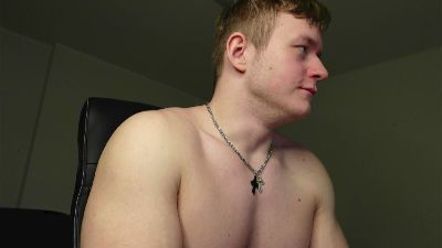 Richard_Dullas — Cam4 stream photo (Mar 2026)